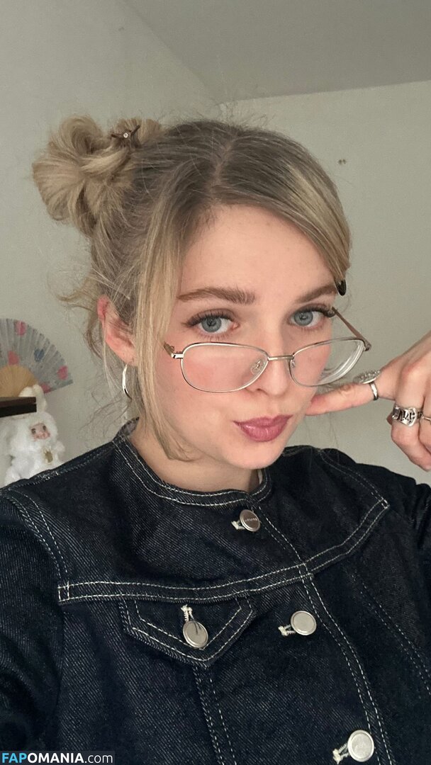 37521291 / Meg Mills / carecharmer Nackt OnlyFans  Geleaktes Foto #2