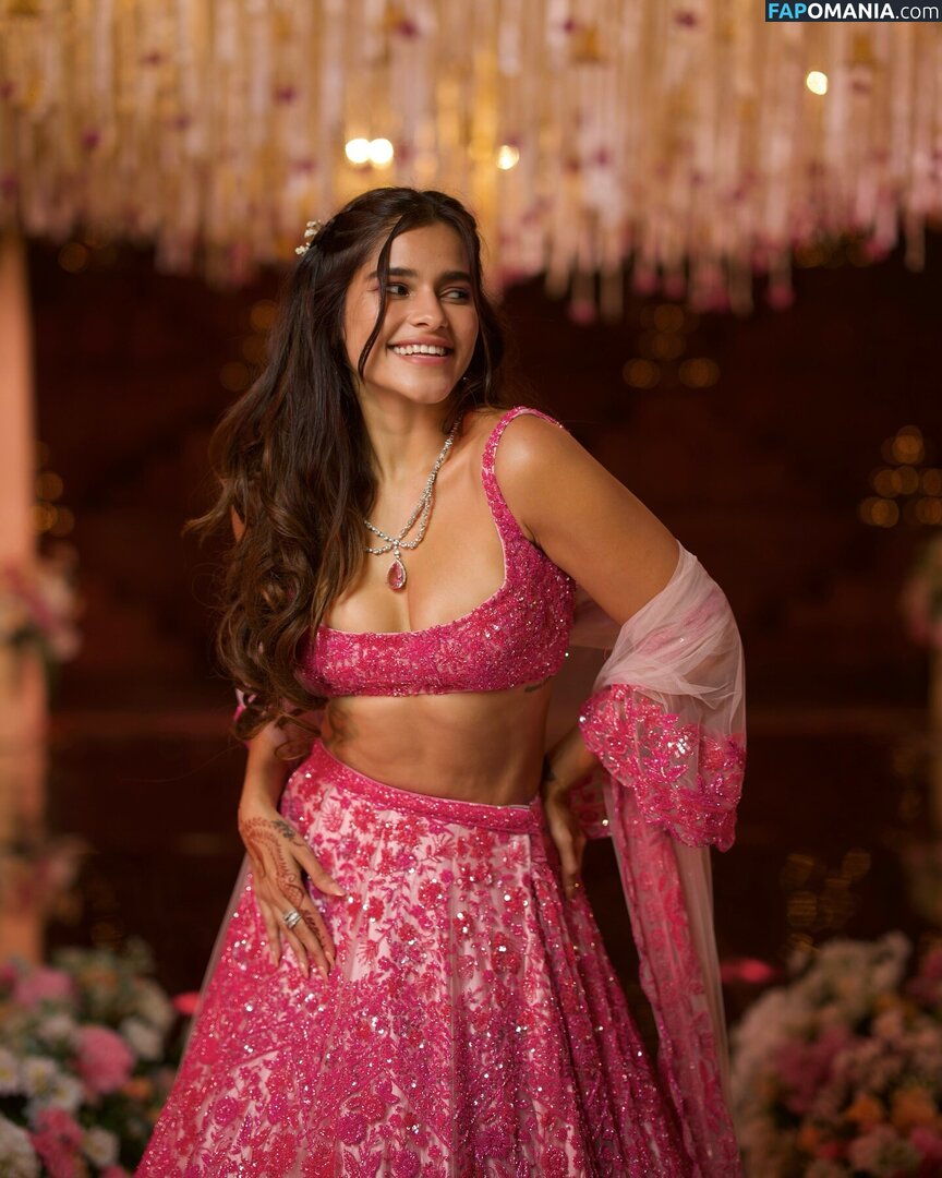 Meghna Kaur / shetroublemaker Nackt OnlyFans  Geleaktes Foto #3