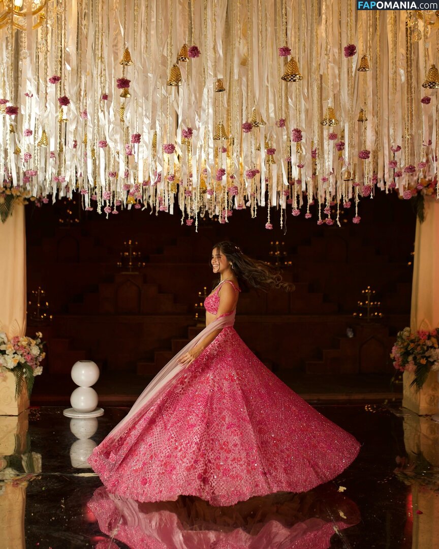 Meghna Kaur / shetroublemaker Nackt OnlyFans  Geleaktes Foto #7