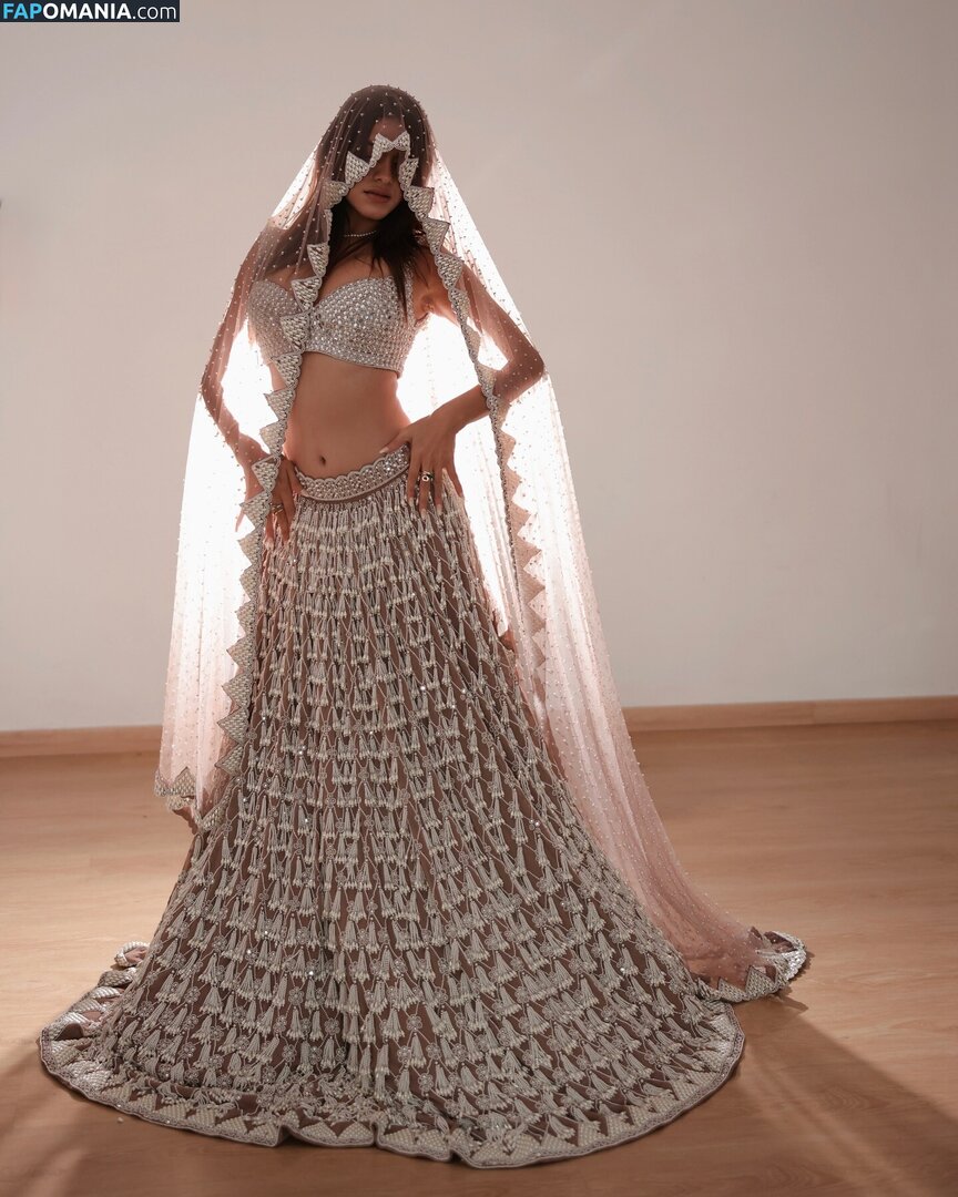 Meghna Kaur / shetroublemaker Nackt OnlyFans  Geleaktes Foto #11