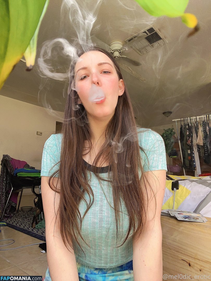 mel0dic_erotic / mel0dicerotic Nackt OnlyFans  Geleaktes Foto #13