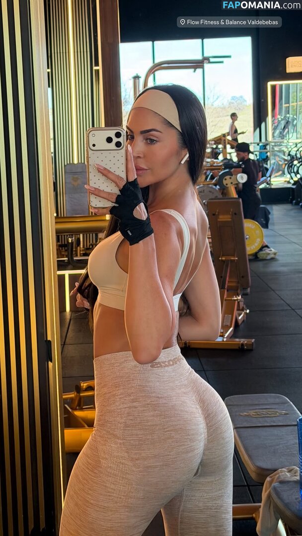 Melania Puntas / https: / itsmelaniapuntas Nackt OnlyFans  Geleaktes Foto #4