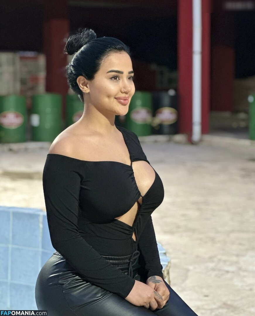 Melek Azad / melek.azd / melekazad Nackt OnlyFans  Geleaktes Foto #3