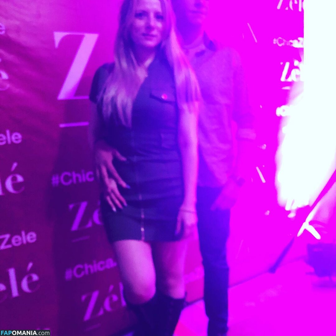 Mercedes Regina / mercedesreginaofi Nackt OnlyFans  Geleaktes Foto #9