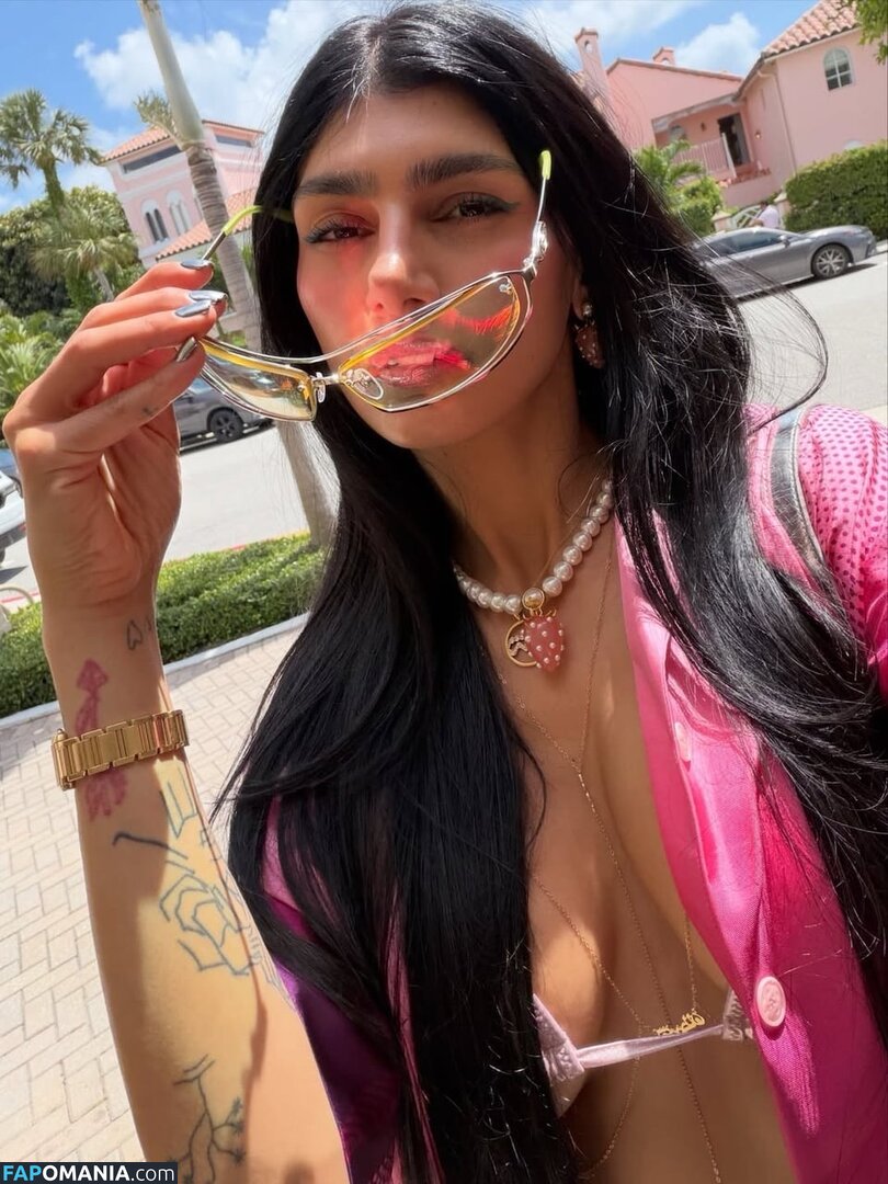 Mia Khalifa / https: / miakhalifa Nackt OnlyFans  Geleaktes Foto #109