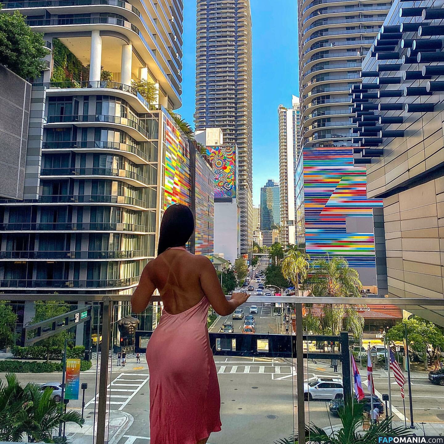 Michelle Benitez / michelle.beniteztv Nackt OnlyFans  Geleaktes Foto #26