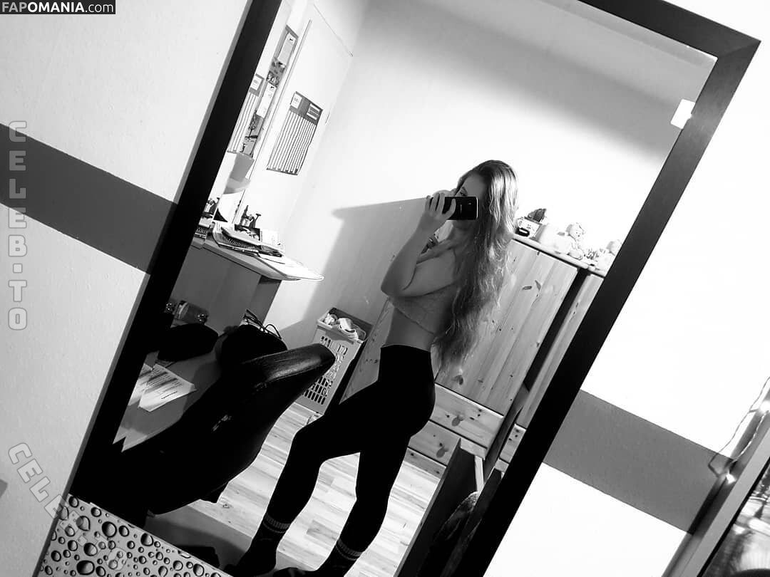 Michelle Hansen / u218470855 Nackt OnlyFans  Geleaktes Foto #11