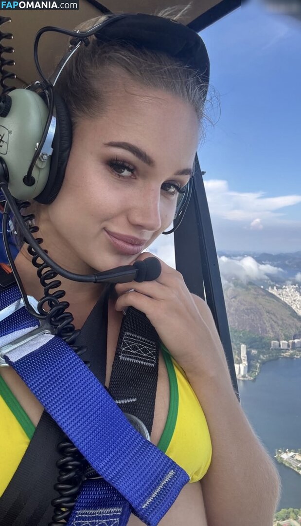 Michelle Hartmann Nackt OnlyFans  Geleaktes Foto #4