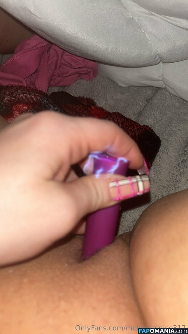 Holly / Midwest Spice 317 / midwestspice317 / randomess317 / randomesss86 Nackt OnlyFans  Geleaktes Foto #8