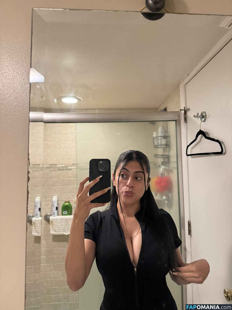 Mikasavader / https: Nackt OnlyFans  Geleaktes Foto #2