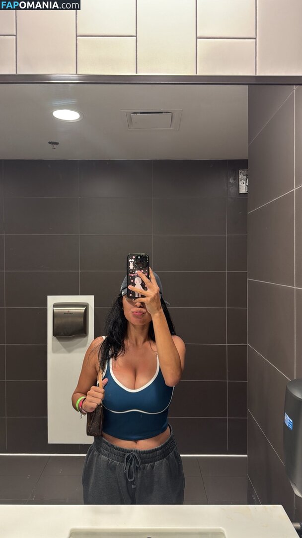 Mikasavader / https: Nackt OnlyFans  Geleaktes Foto #8