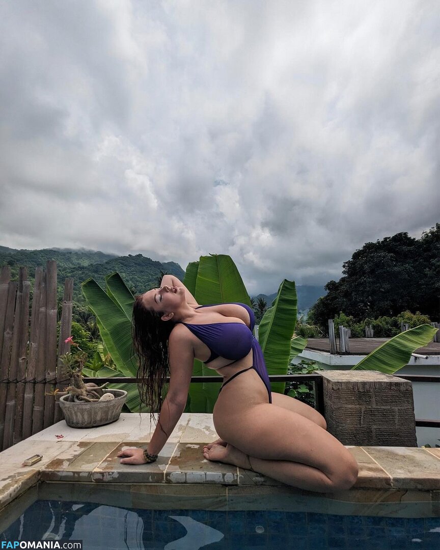 Milada Moore / milada.moore / milada_moore / miladamoore Nackt OnlyFans  Geleaktes Foto #316