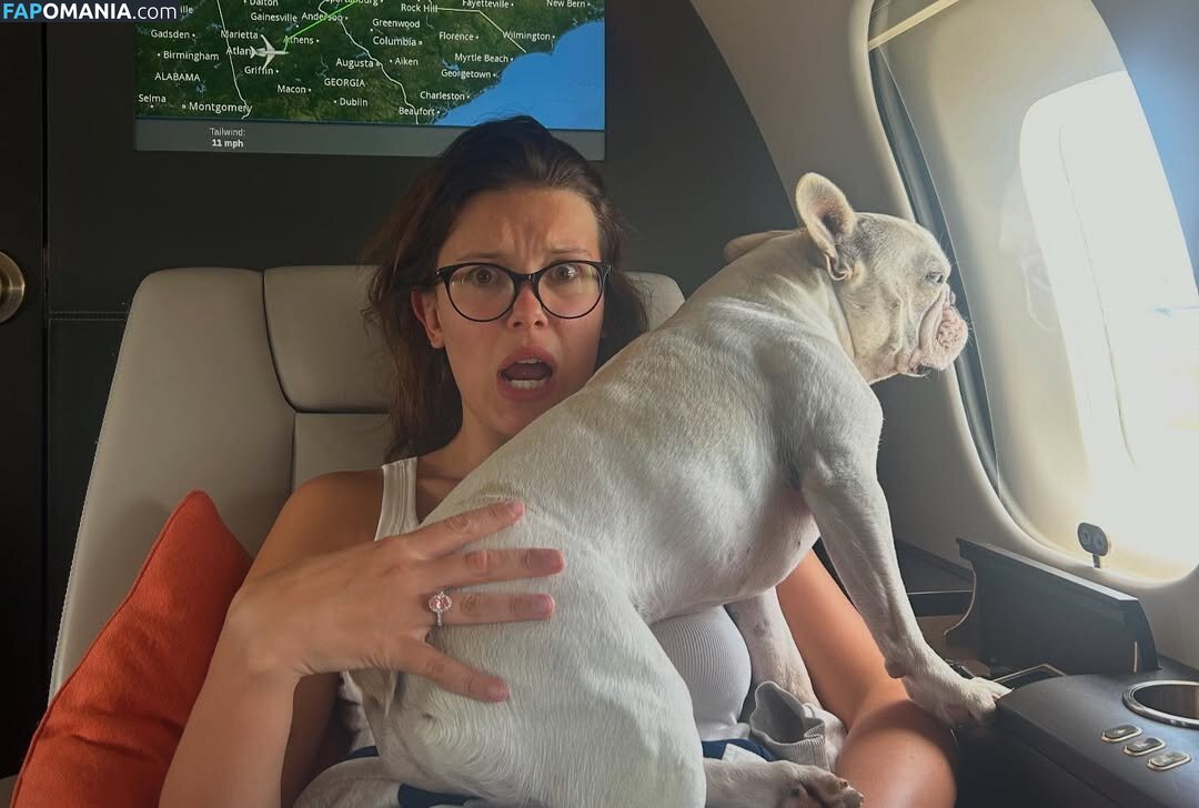 Millie Bobby Brown / milliebobbybrown Nackt OnlyFans  Geleaktes Foto #21