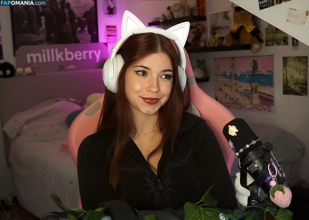 Millkberry / https: / milllkberry Nackt OnlyFans  Geleaktes Foto #6