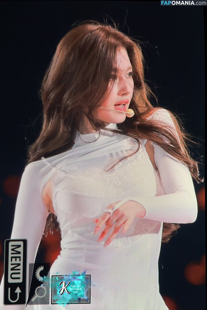 Minatozaki Sana / TWICE / m.by__sana Nackt OnlyFans  Geleaktes Foto #20
