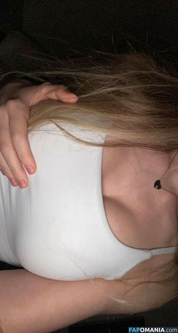 Mira.004 / model_mira Nackt OnlyFans  Geleaktes Foto #2
