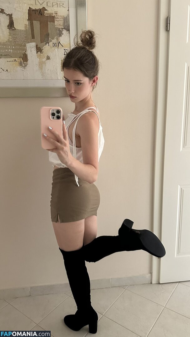 Mira.004 / model_mira Nackt OnlyFans  Geleaktes Foto #1451
