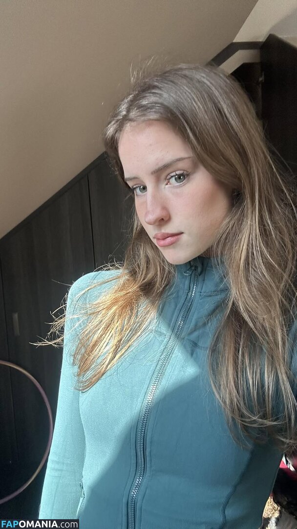 Mira.004 / model_mira Nackt OnlyFans  Geleaktes Foto #1488
