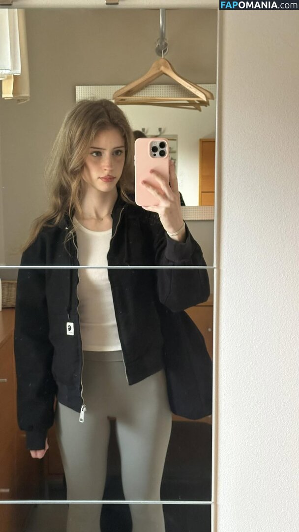Mira.004 / model_mira Nackt OnlyFans  Geleaktes Foto #1489