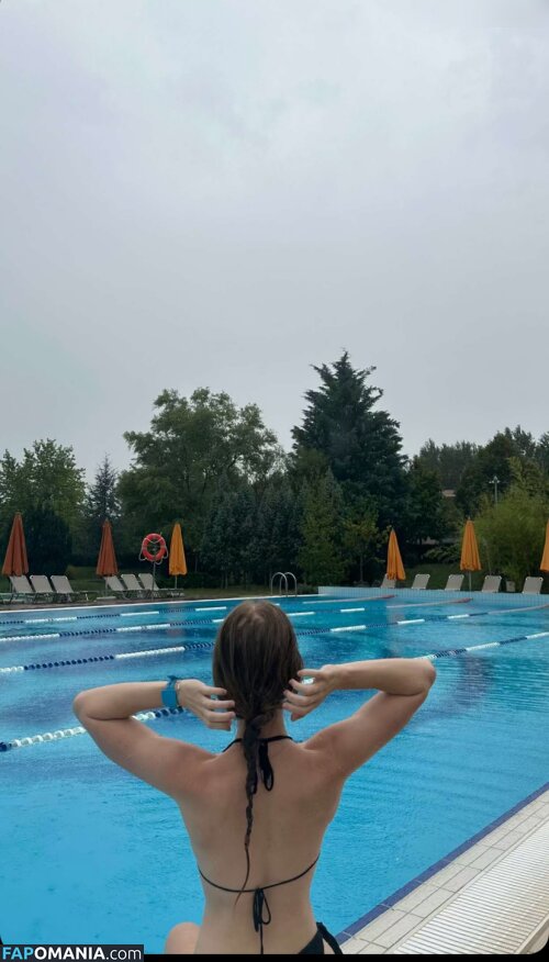 Mira Szalma / https: / mira.004 Nackt OnlyFans  Geleaktes Foto #549