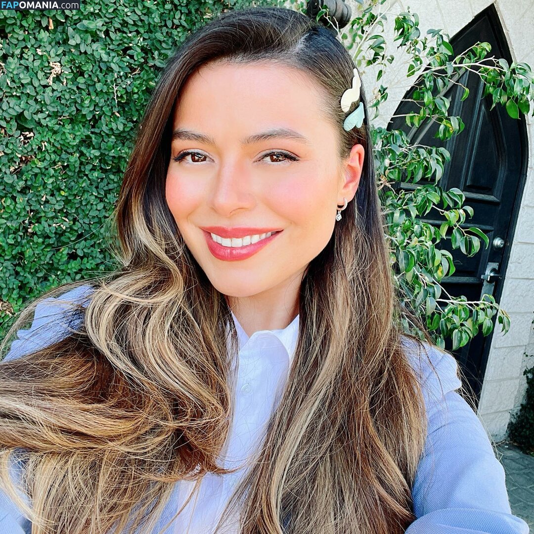 Miranda Cosgrove / MirandaCosgrove / onlyfanssz Nackt OnlyFans  Geleaktes Foto #58
