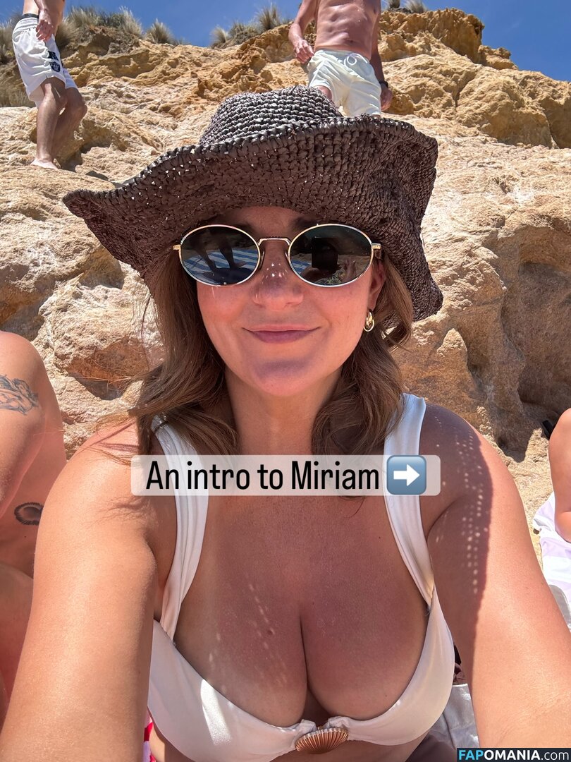 MILF Online Accountant / Miriam Holme / miriamholme Nackt OnlyFans  Geleaktes Foto #12