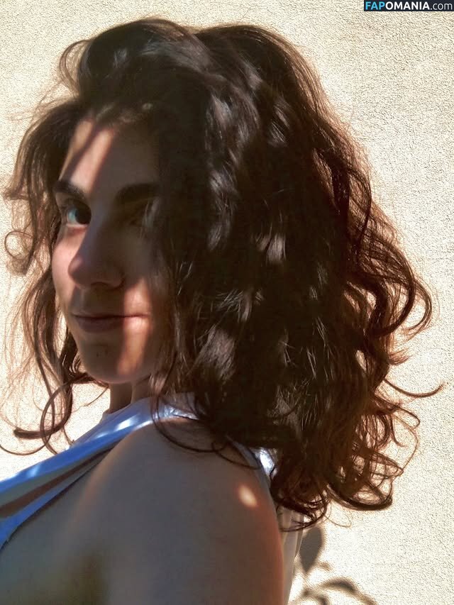 Miriana Di Fazio / cecinestpasmiri Nackt OnlyFans  Geleaktes Foto #2