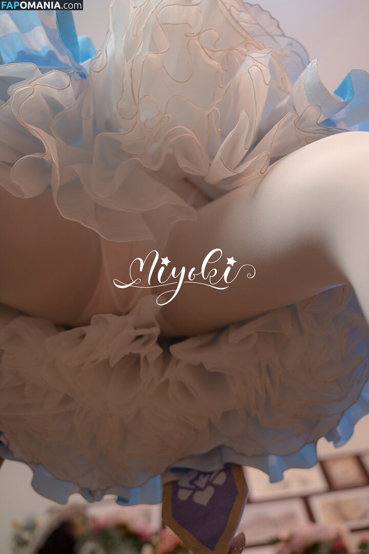 Misaki Suzuki / Miyoki / m1yok1h1me / 软趴在床单上 / 铃木美笑 Nackt OnlyFans  Geleaktes Foto #5