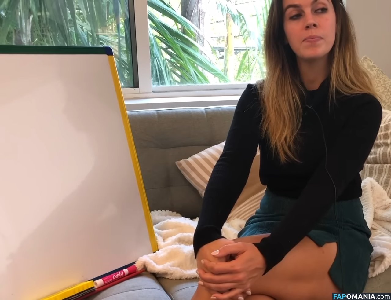 Miss Bell ASMR / missbellasmr Nackt OnlyFans  Geleaktes Foto #2