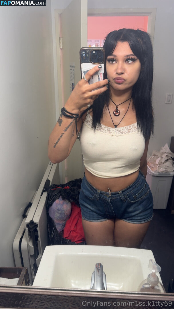 k8hlerr / m1ss.k1tty69 / miss.k1tty333 Nackt OnlyFans  Geleaktes Foto #8