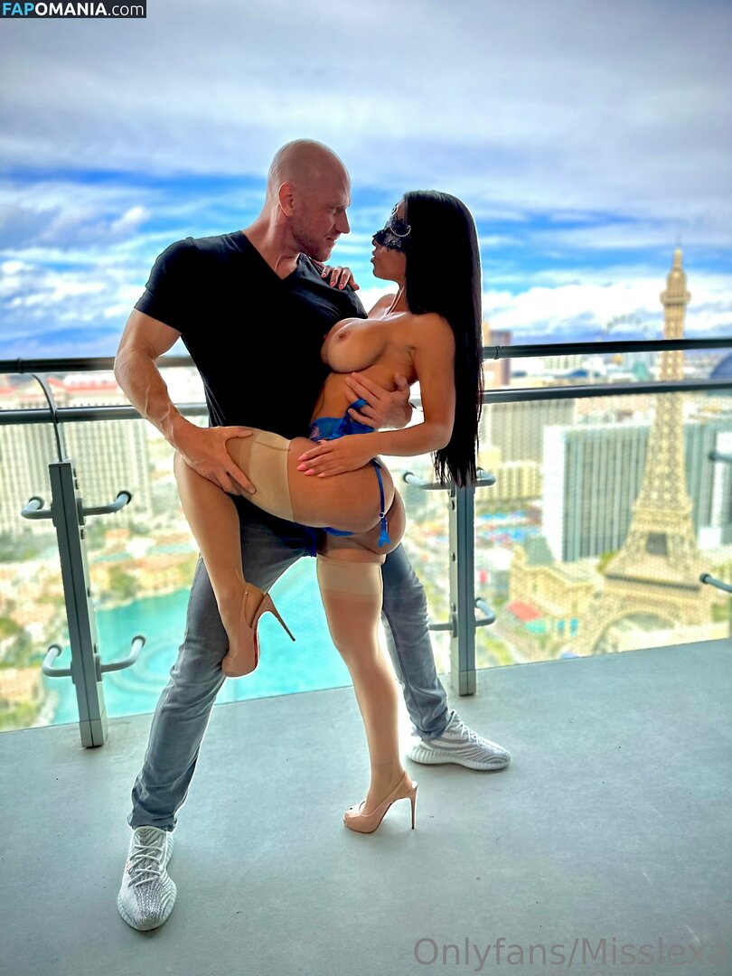 Miss Lexa / misslexa / misslexa_daily Nackt OnlyFans  Geleaktes Foto #11