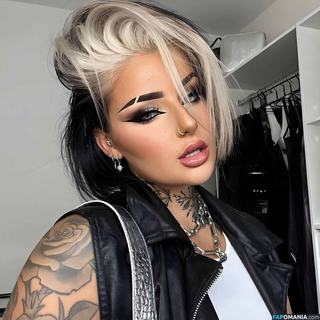 Molly Hull Nackt OnlyFans  Geleaktes Foto #4