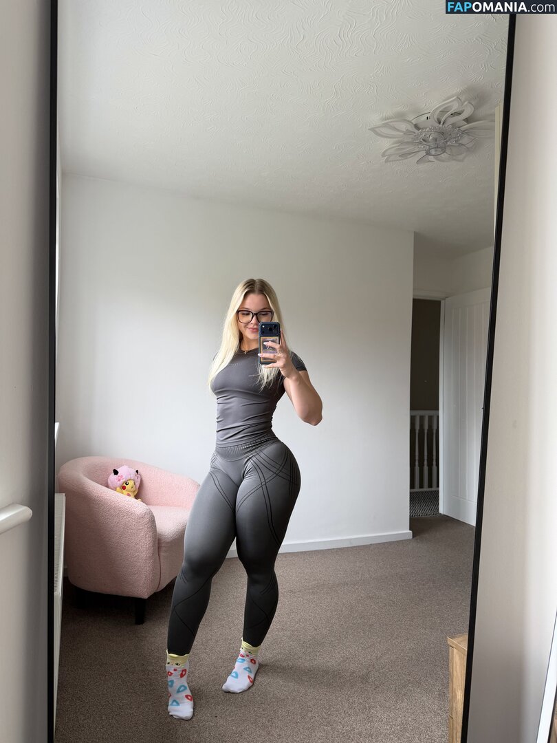 Avalynn Rose / _mommymewtwo / avalynnrose Nackt OnlyFans  Geleaktes Foto #14
