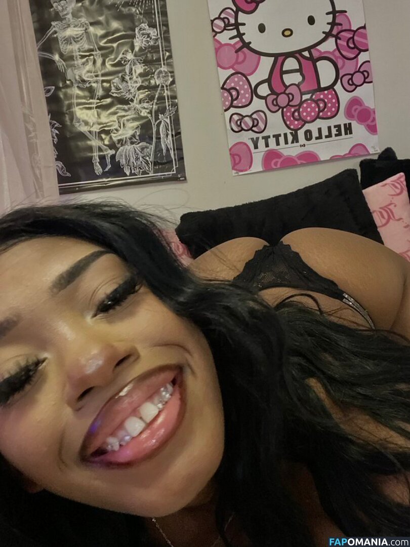 Moonishmia Nackt OnlyFans  Geleaktes Foto #3