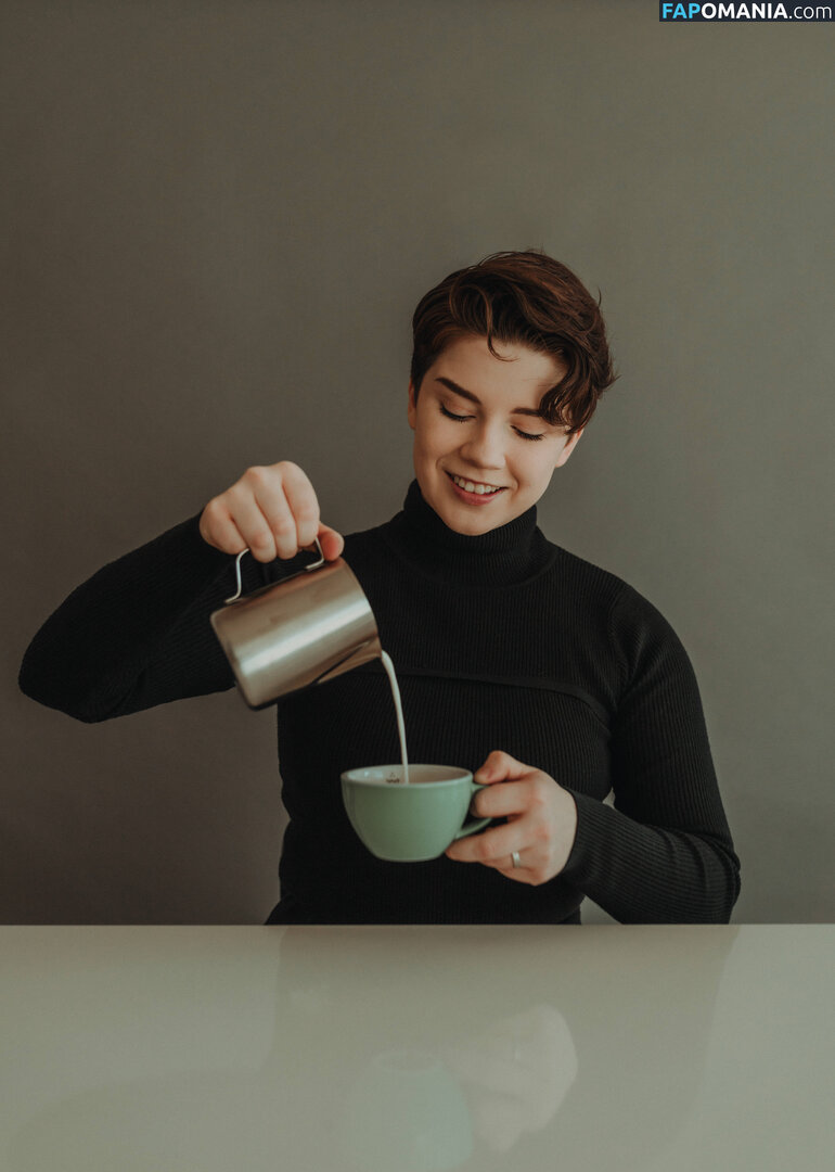  / Morgan Eckroth / MorganDrinksCoffee Nackt OnlyFans  Geleaktes Foto #29