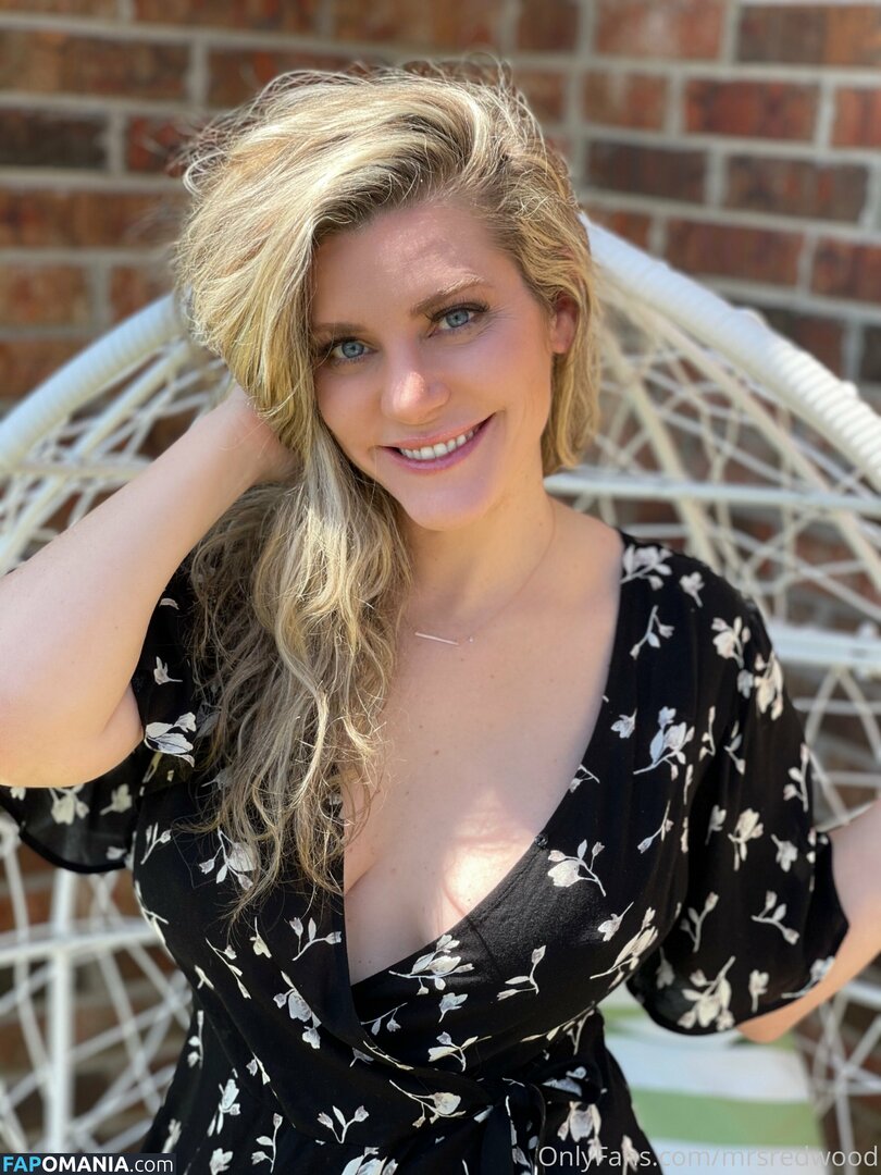Heidi Redwood / mrsredwood / the.real.mrs.redwood Nackt OnlyFans  Geleaktes Foto #22