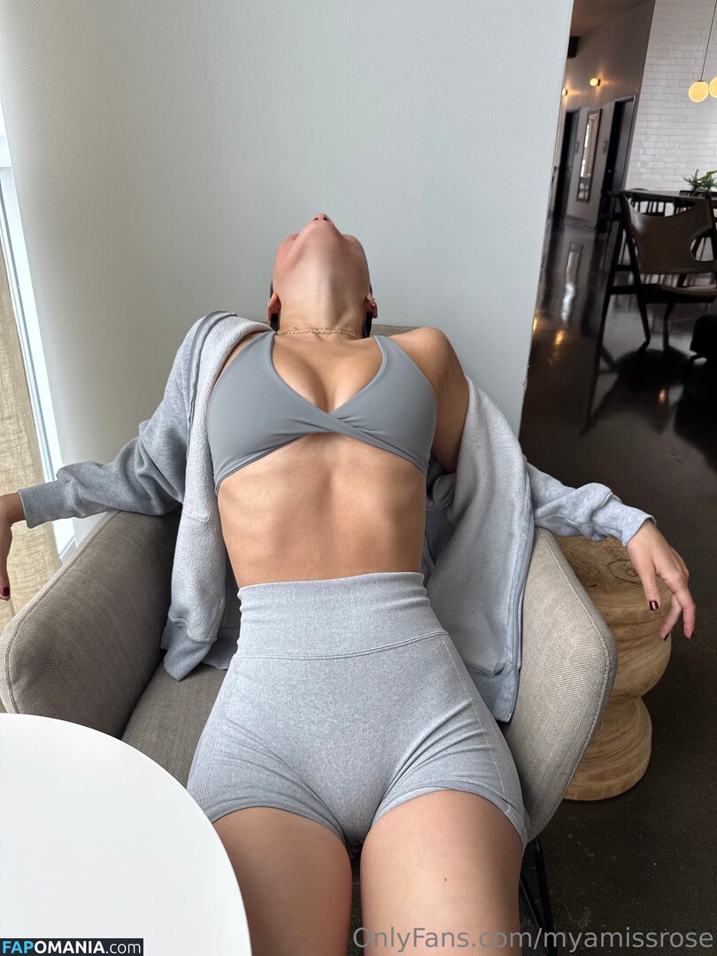 missmyarose / myamissrose Nackt OnlyFans  Geleaktes Foto #1