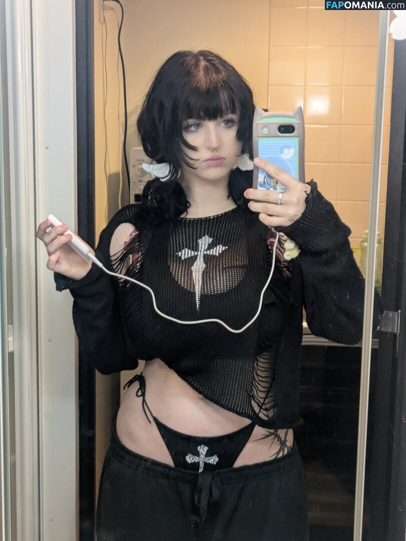 Mylittlerobin / _littlerobin_ Nackt OnlyFans  Geleaktes Foto #1