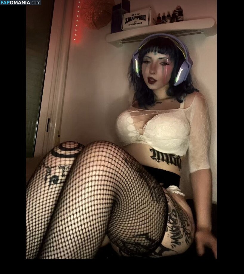 Naaawiwiii / naw.inkk / nawi59305 / nawiwi.art / nawiwii.reels / nawwiwiii Nackt OnlyFans  Geleaktes Foto #2
