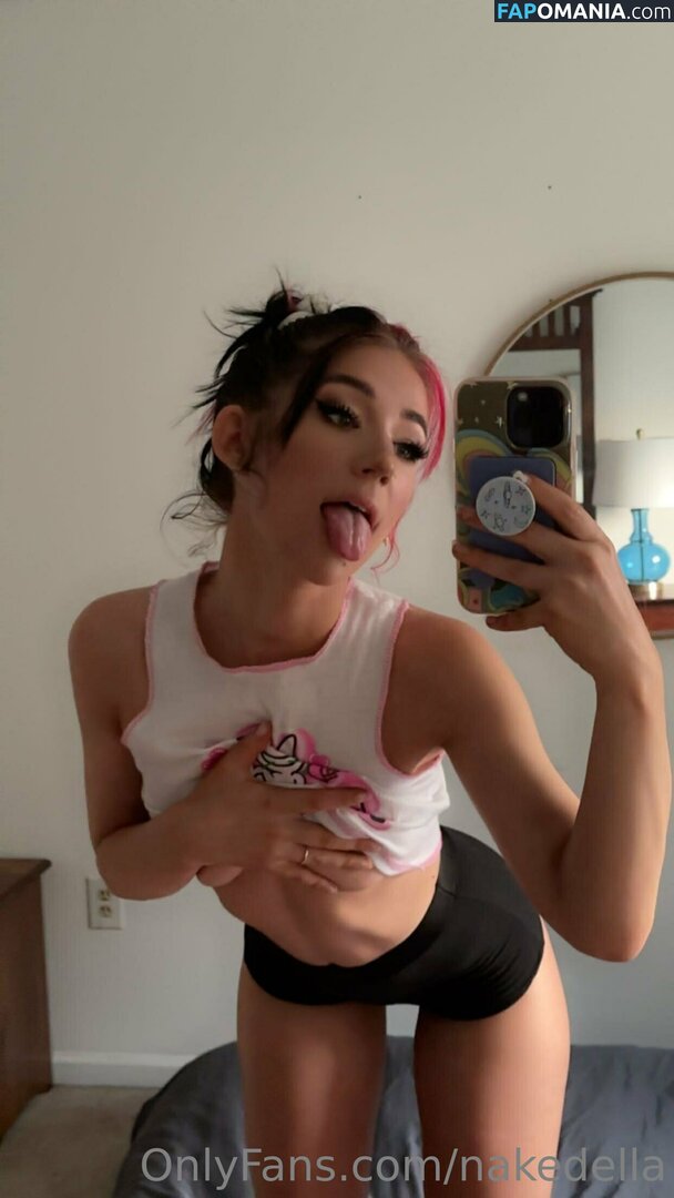 nakedella Nackt OnlyFans  Geleaktes Foto #14