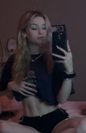 NaomiSkyex