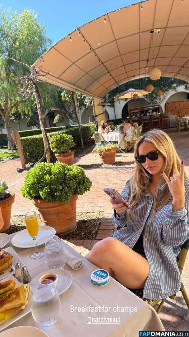 Natalie Alyn Lind / NatalieAlynLind / https: / natalynlind Nackt OnlyFans  Geleaktes Foto #484
