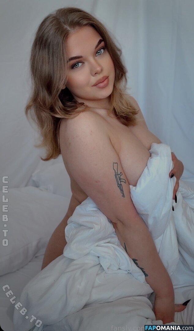 Joanna668636037 / Kelluxee / Naughty Kelly / https: / naughtykells Nackt OnlyFans  Geleaktes Foto #2