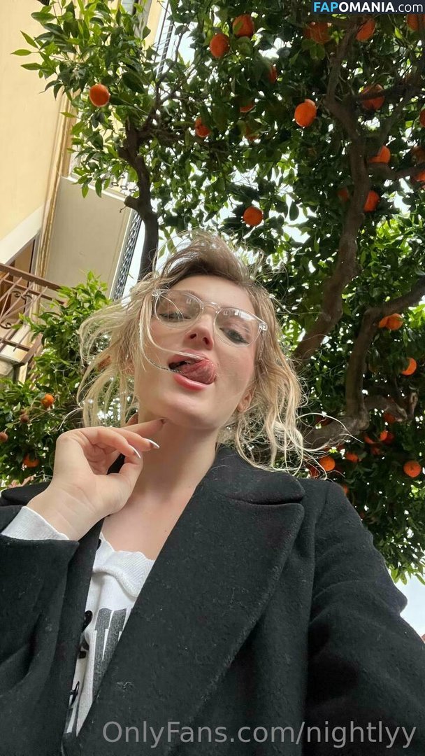 elara_moonq / nightly / nightlyy Nackt OnlyFans  Geleaktes Foto #102