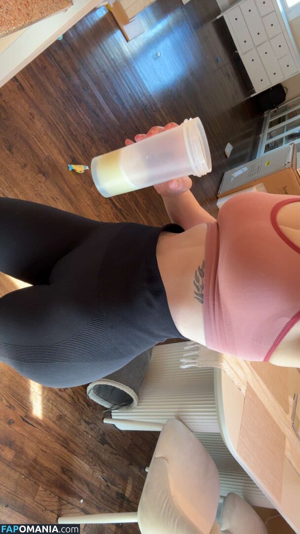 Nikki Woods / nikki_neko / nikkiwoodss Nackt OnlyFans  Geleaktes Foto #3