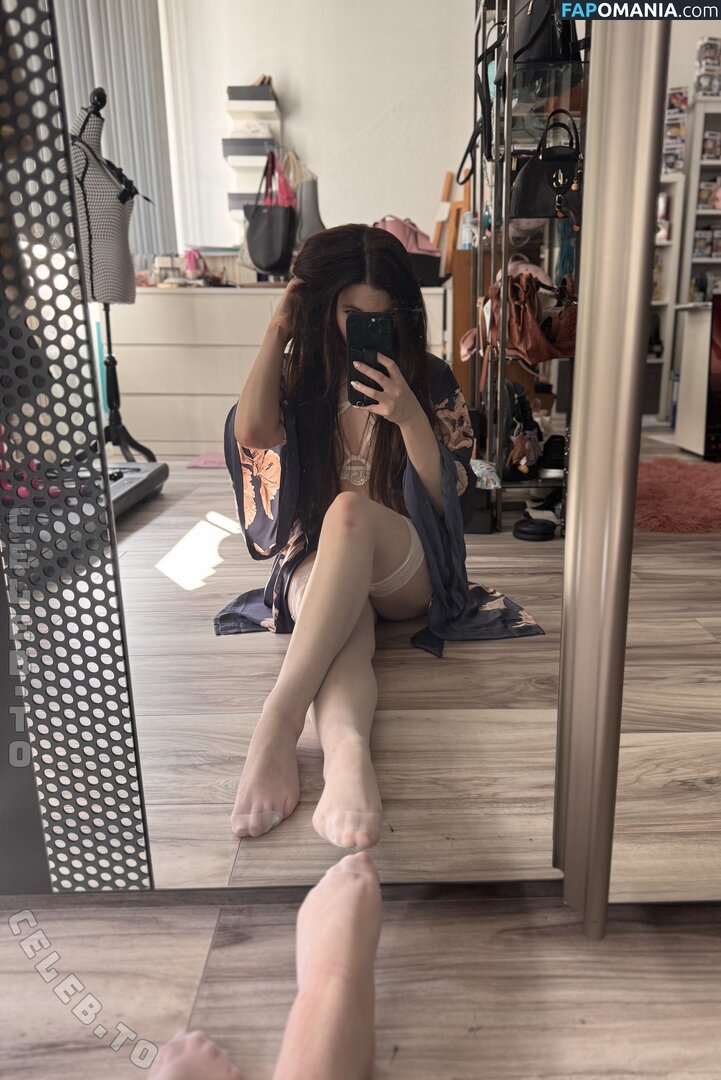 Nini Raven / Nini_Raven / raven_nini Nackt OnlyFans  Geleaktes Foto #2