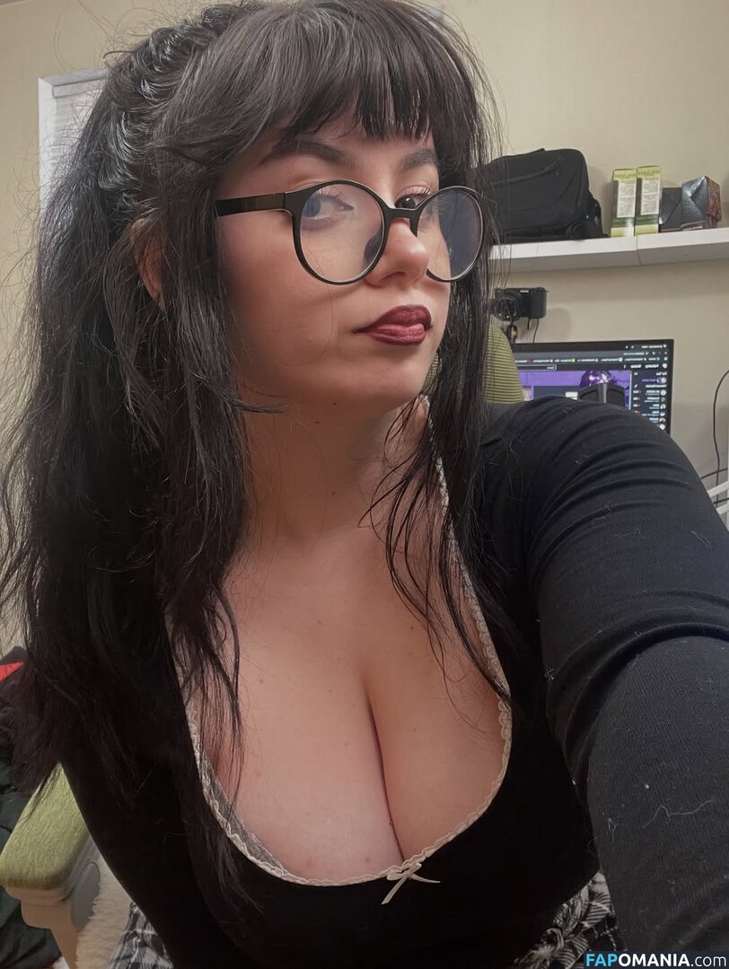 noodle goddess / noodlexgoddess Nackt OnlyFans  Geleaktes Foto #4