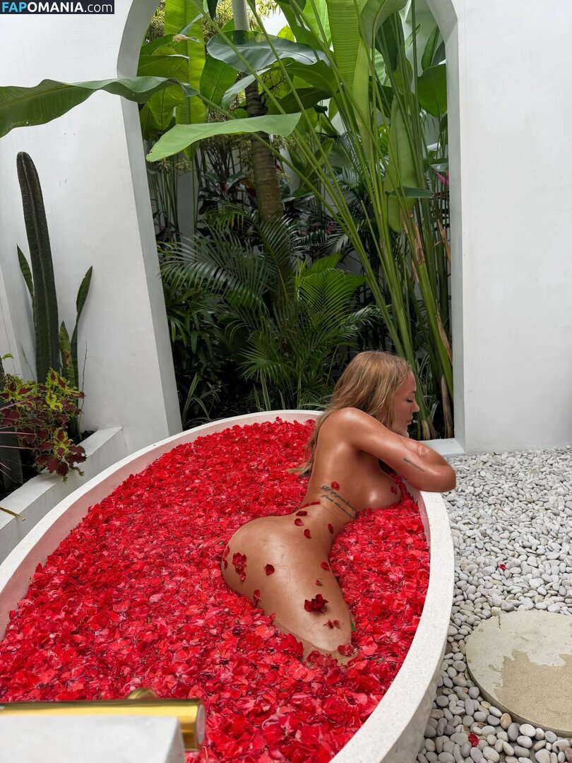 Norwegian Girls / luksuslyx / lyxluna / rebeccaleikvoll Nackt OnlyFans  Geleaktes Foto #4
