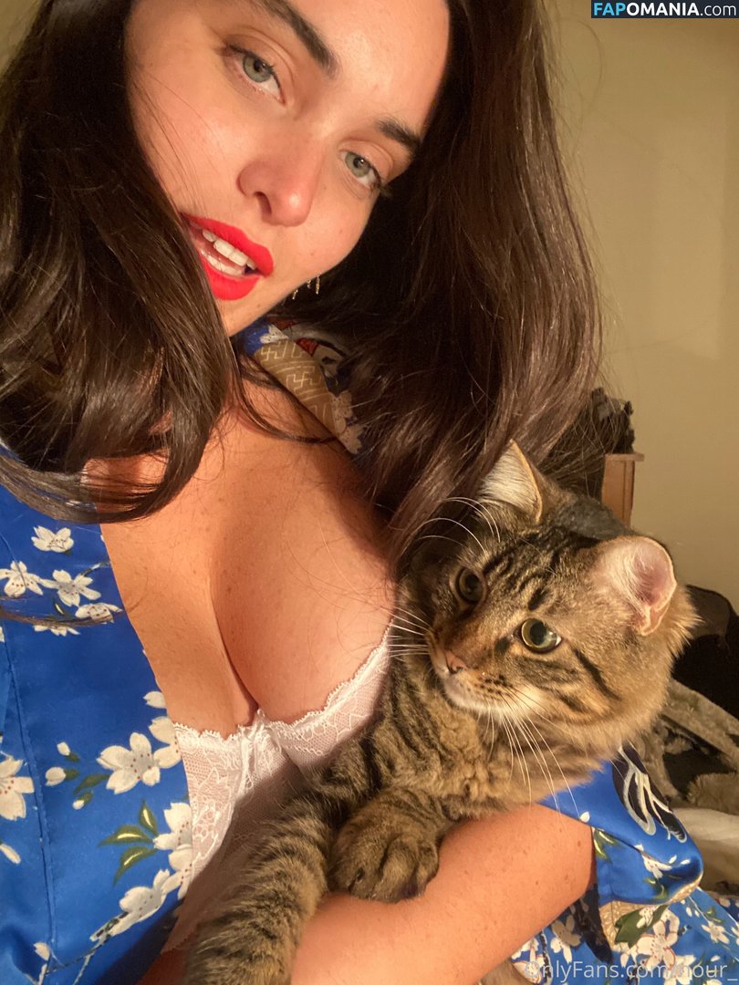 Nour Guiga / noor.g / nornaiysha / nour_guiga Nackt OnlyFans  Geleaktes Foto #5