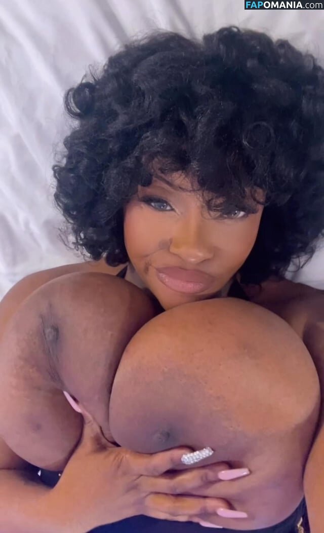 https: / novabaeethestarr Nackt OnlyFans  Geleaktes Foto #3